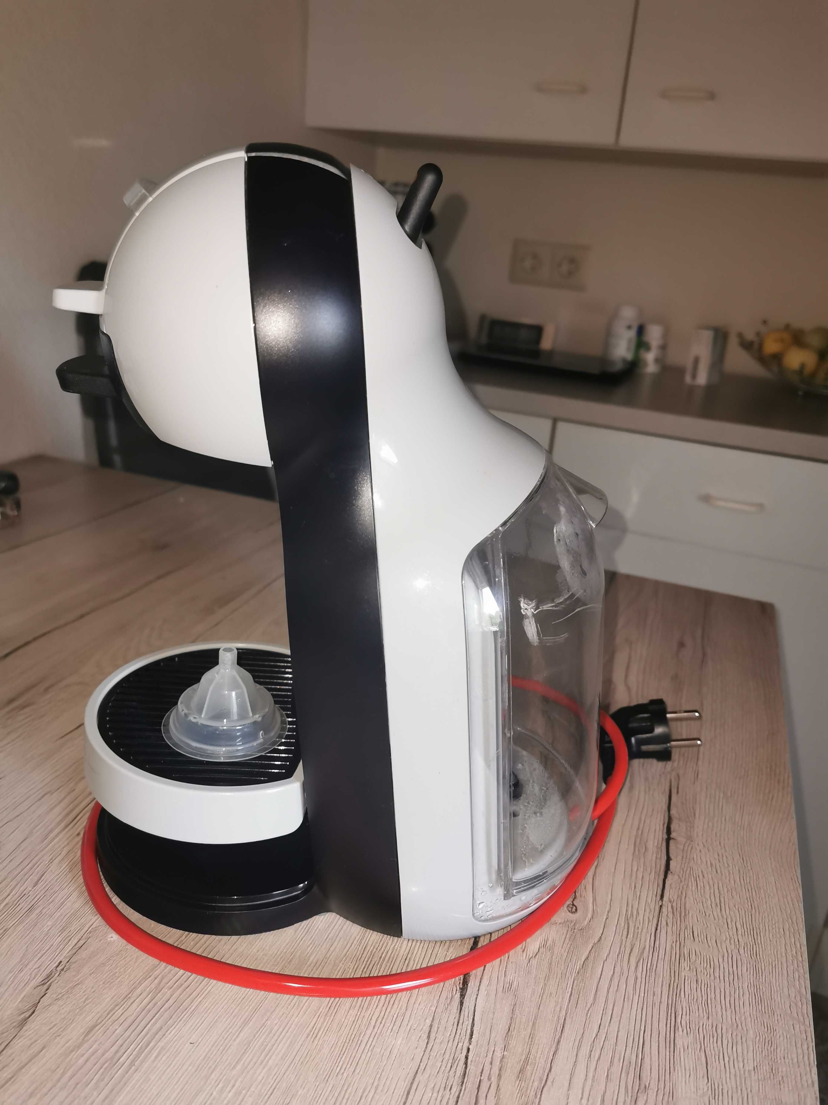 Кафемашина Dolce Gusto чисто нова
