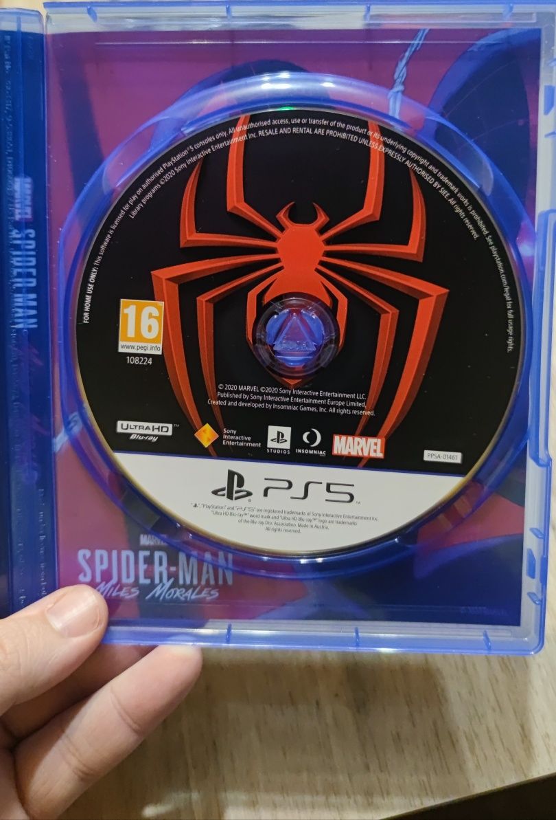 Продавам spider man miles morales за ps5