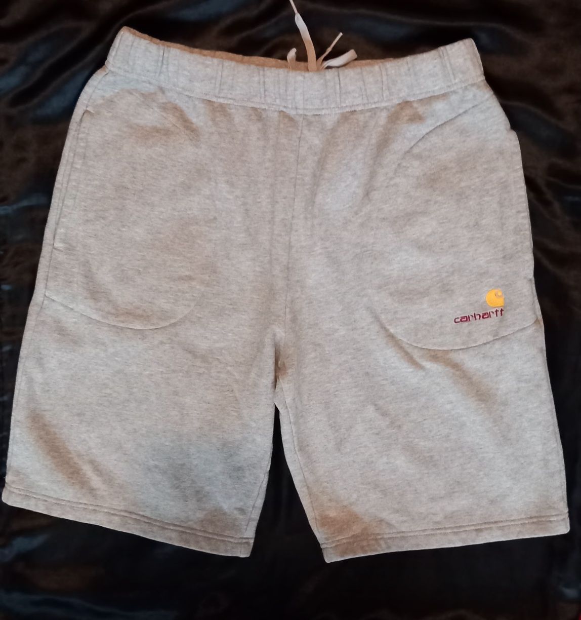 Carhartt L и Dickies M къси панталони/бермуди