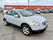 Nissan 1,6 benzina , 2007