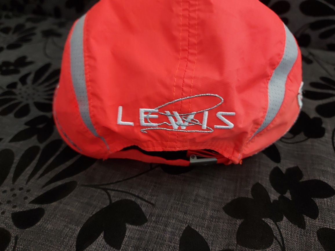 McLaren Mercedes, Hamilton Lewis,,шапка с козирка 58-62 унисекс ,корал