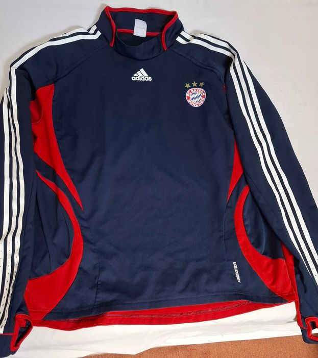 Продавам горнище на Байерн Мюнхен