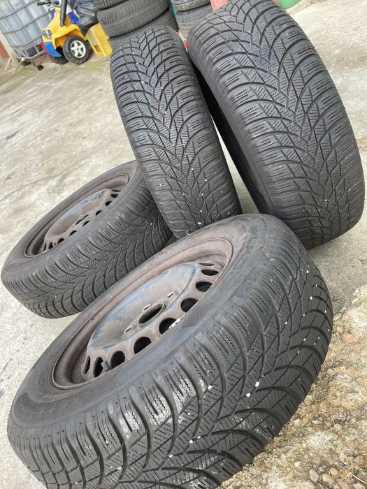 Anvelope/cauciucuri iarna 196/65/15 5x112 vw skoda passat golf caddy