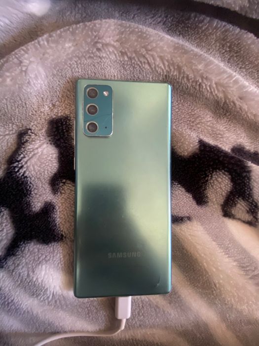 Vând/schimb  samsung note 20