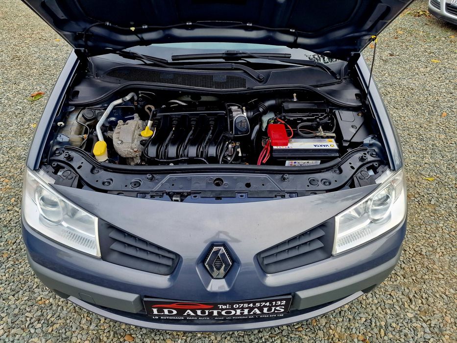 Renault Megan 1.6 benzină Parc Auto Rate sau Cash