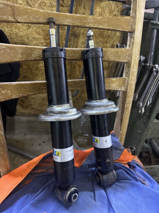 Задние амортизаторы ауди с4