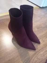 Botine tip ciorap velur