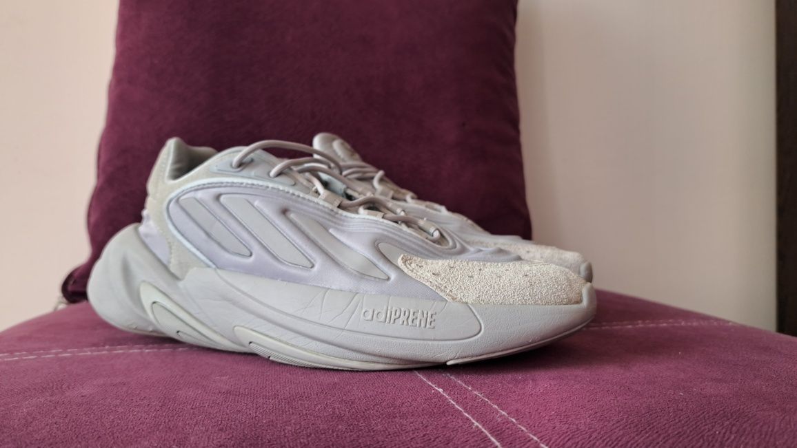 Дамски маратонки Adidas Ozelia
