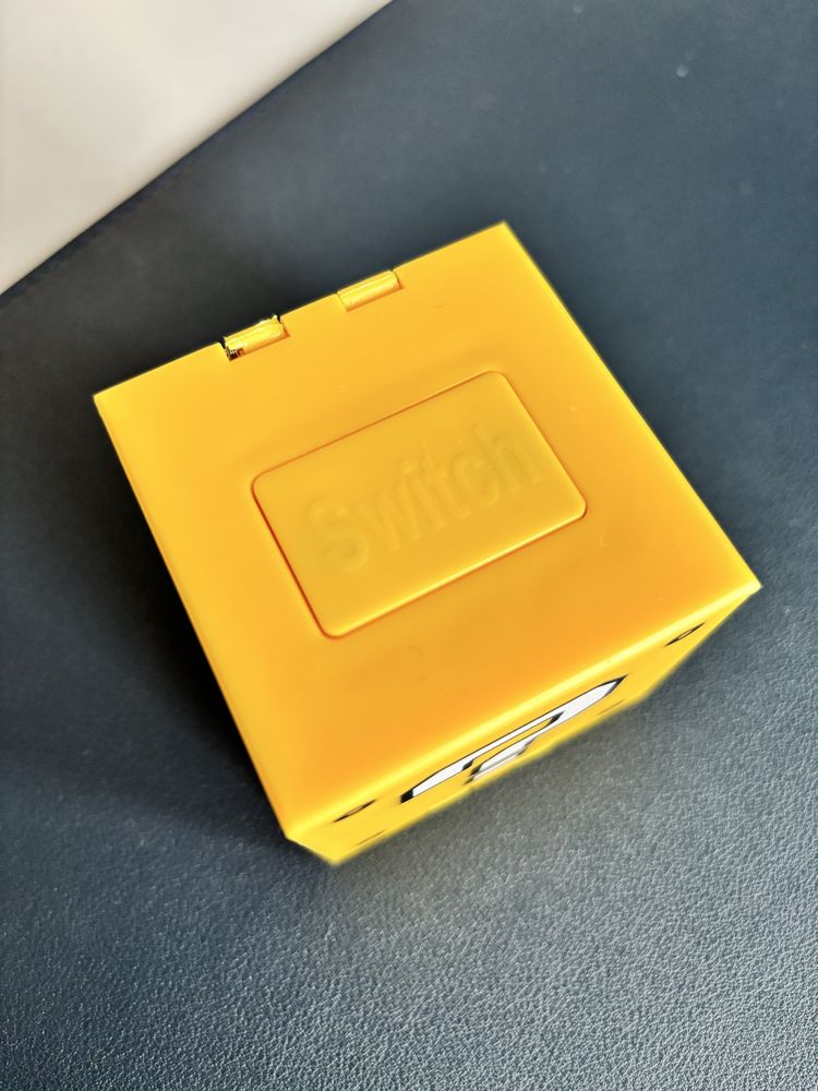 Кутия за съхранение на игри за Nintendo Switch