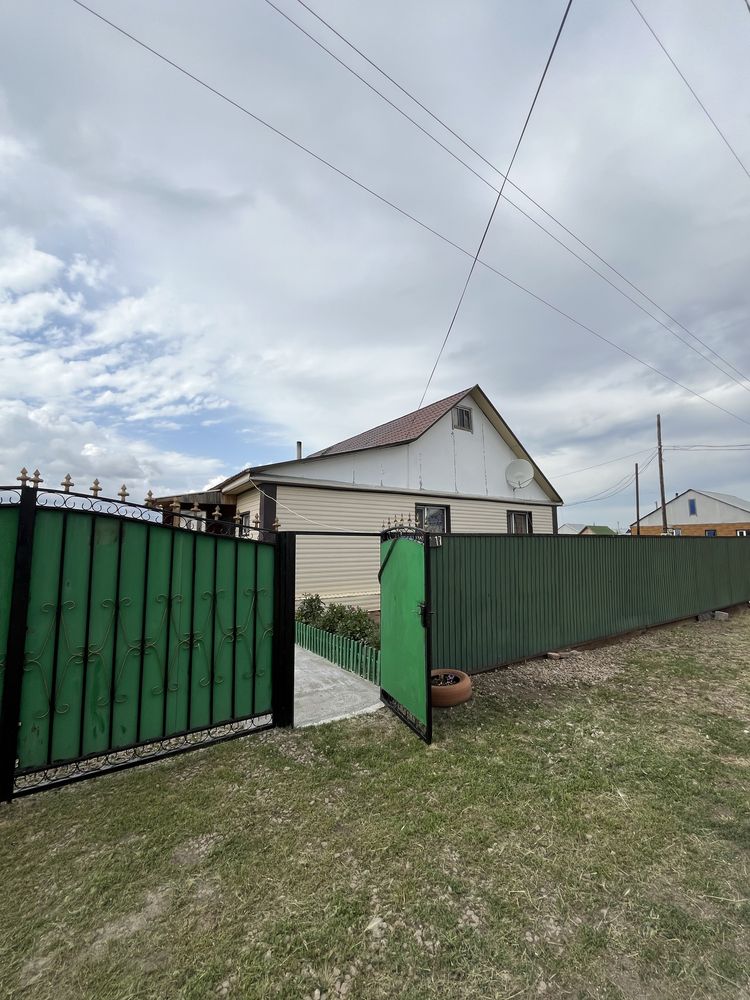 Продантся дом в мкр Бирлик