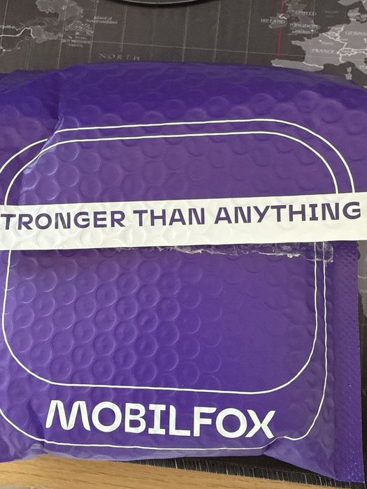 Husa Mobilfox de 16 pro max