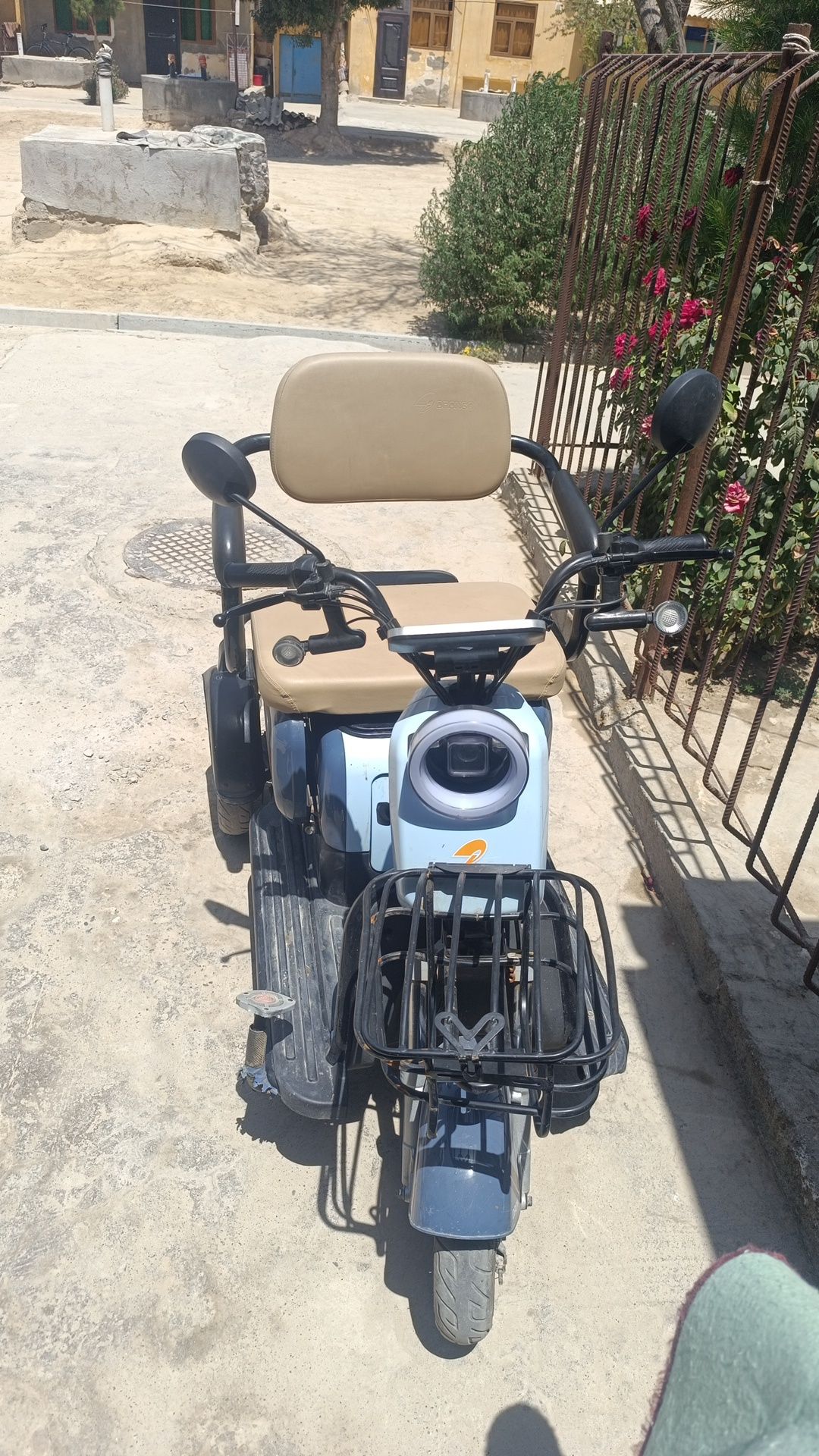 Skooter sotiladi holati: ideal narxi kami bor