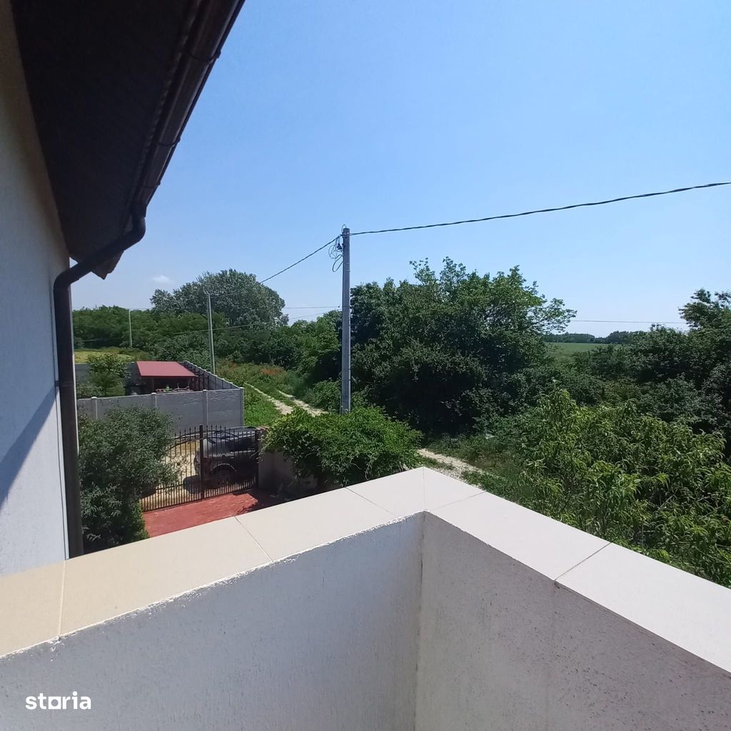 Duplex P+1 cu pivniță, foișor și grădină superbă Măgurele Strada Câmpu