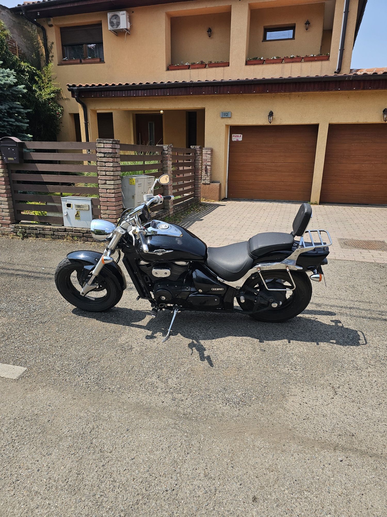Suzuki intruder c50