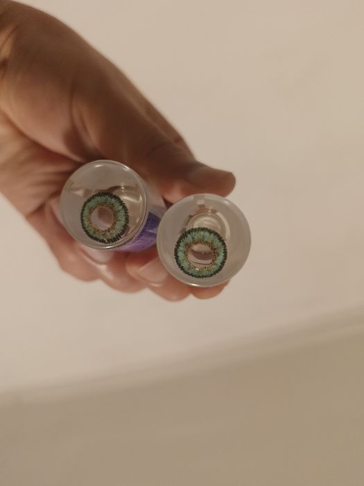 Продам линзы для глаз