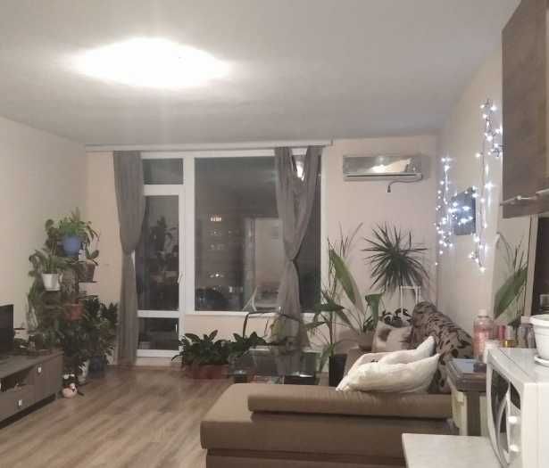 Дава се под наем Двустаен апартамент в Бургас, Меден рудник - зона А - 65 кв.м за 170 € - Снимка #4