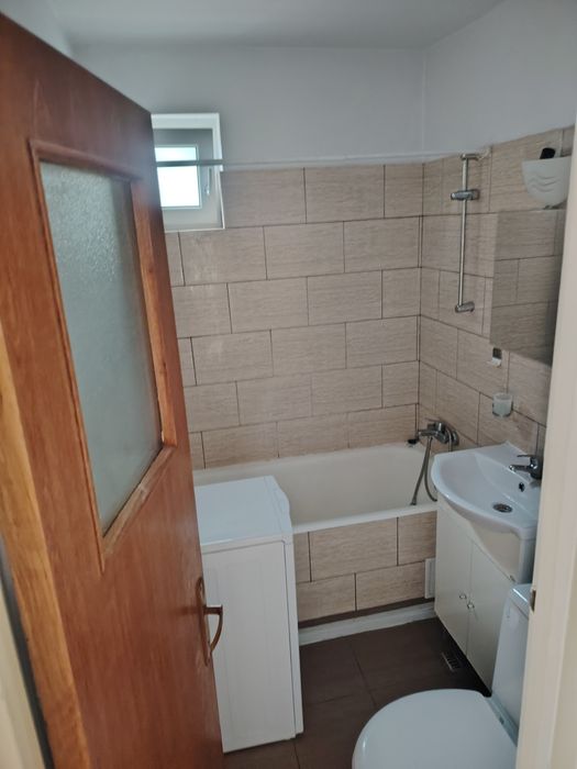 Vând apartament 2 camere, intersecție Str Dr taberei - Brașov