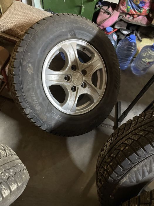 Диски с резиной на SsangYong