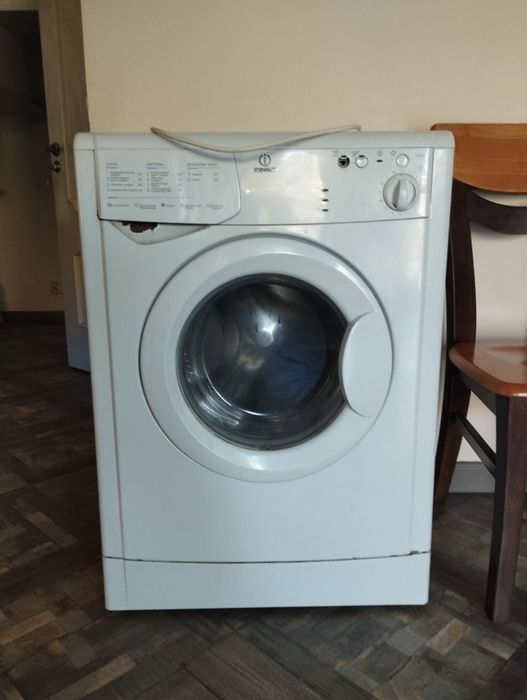 Стиральная машина Indesit