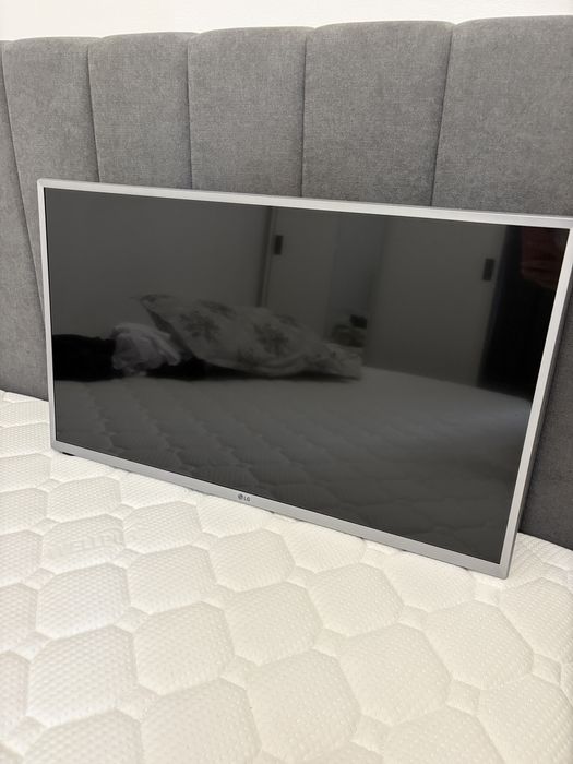 Televizor LG SMART HD 32LJ590U 80cm