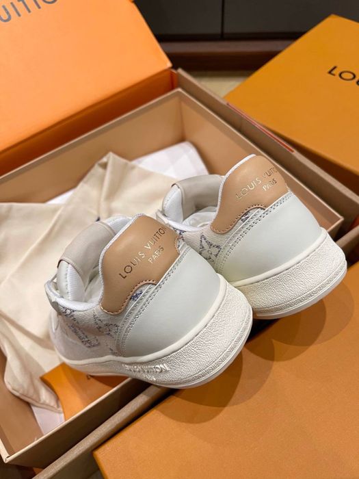 Adidasi Louis Vuitton