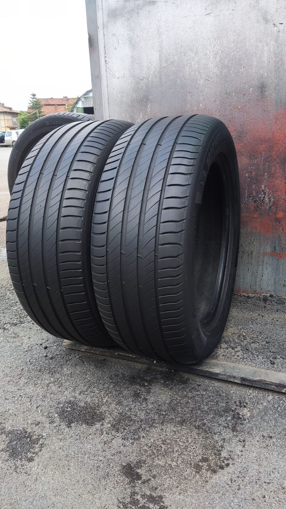 2бр. летни гуми 225/55/17 Michelin Primacy 4 
dot21
6.5mm
Добро състоя