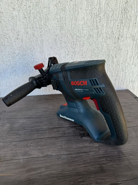 Ciocan rotopercutor BOSCH GBH 36 V-Li Compact - DEFECT