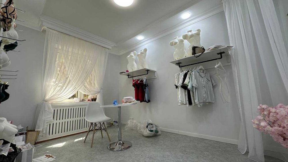 130 кв.м Офис Магазин 4 кабинета Шахристанская 1300 у.е