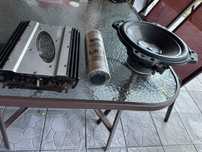 De vinzare statie  capacitor si difuzor