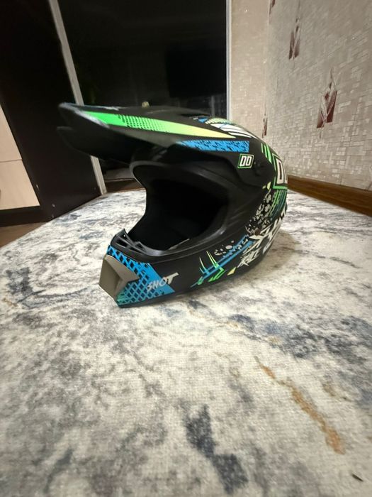 Мото шлем эндуро