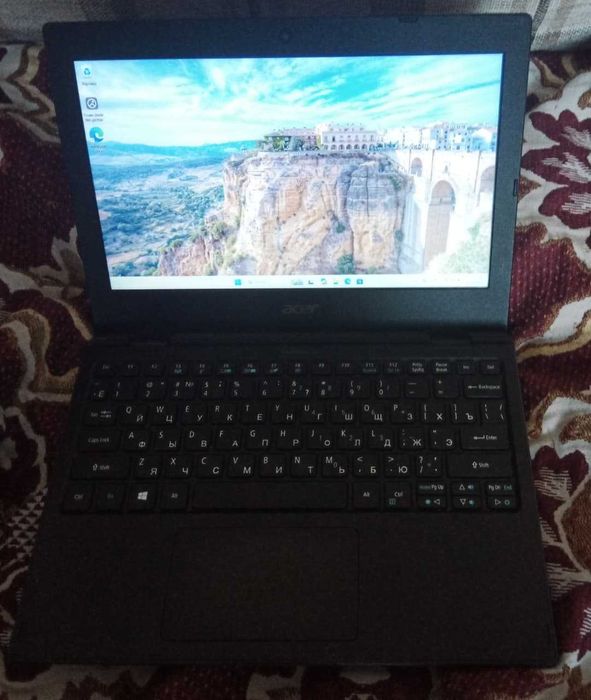 Ноутбук Acer TravelMate B118