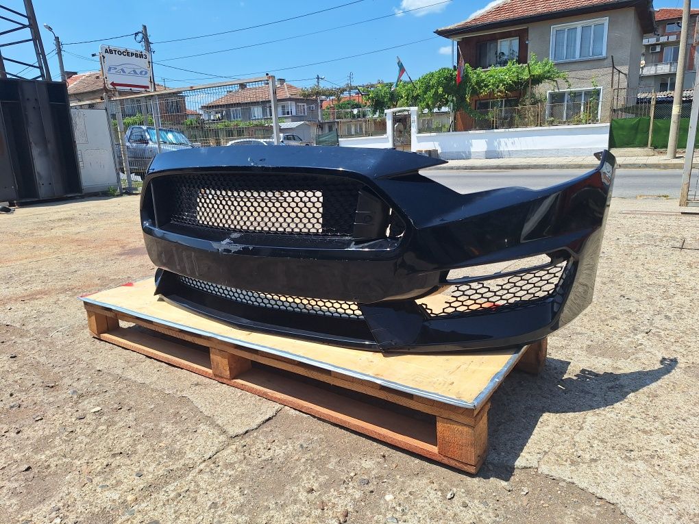Продавам предна броня за Ford Mustang 2018+ (facelift) тип GT 350