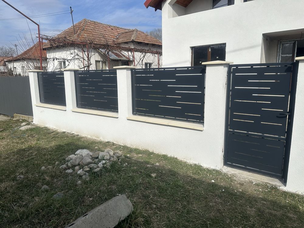 Porti garduri tabla decupata