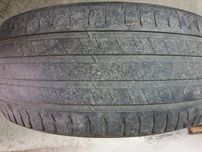 Продавам 4бр. летни гуми 255/55/18 цола.
