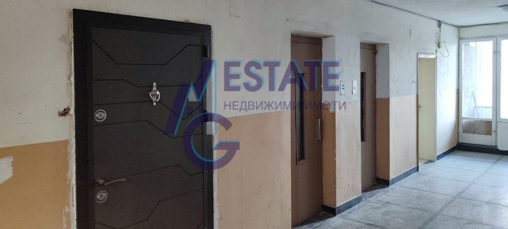 Продава се Двустаен апартамент в Бургас, Зорница - 60 кв.м за 1592 €/кв.м - Снимка #18