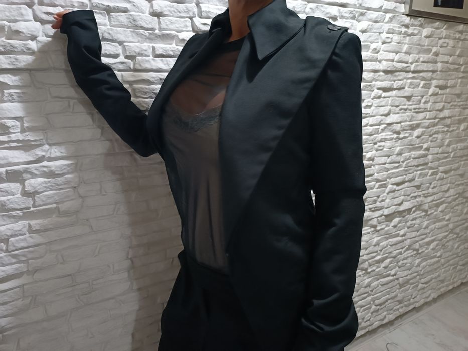 Пухкаво кроп палто Calvin Klein,EVIS- фрак