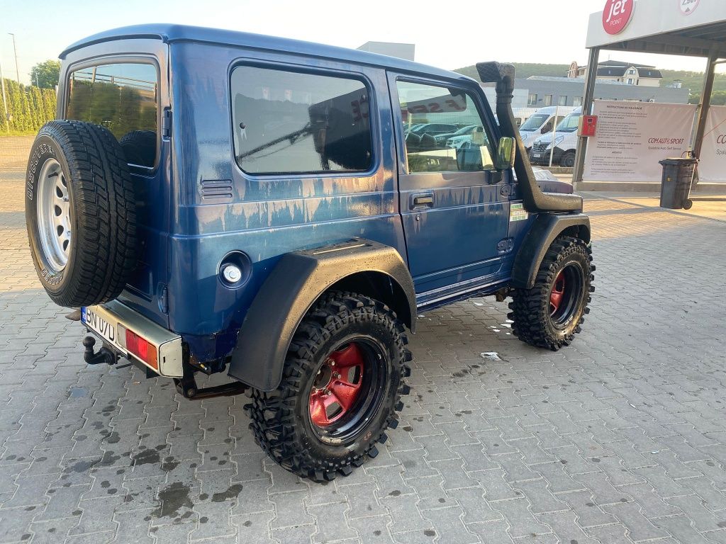 Vând Suzuki Samurai Diezel Nu Nissan Patrol VitaraPajeroJimmyToyotaLan
