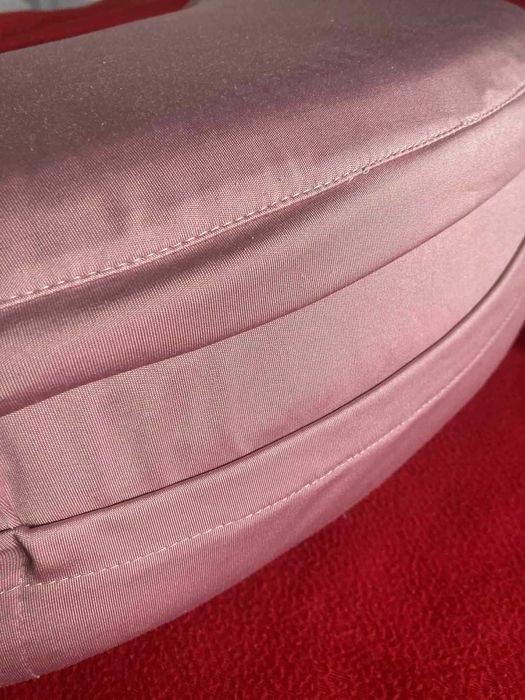 Възглавницата за кърмене Матеа