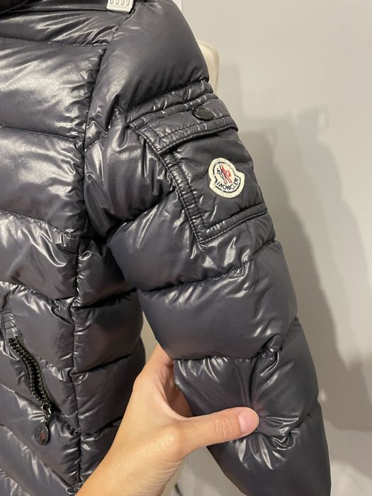 Geaca Moncler, marimea 3 ani