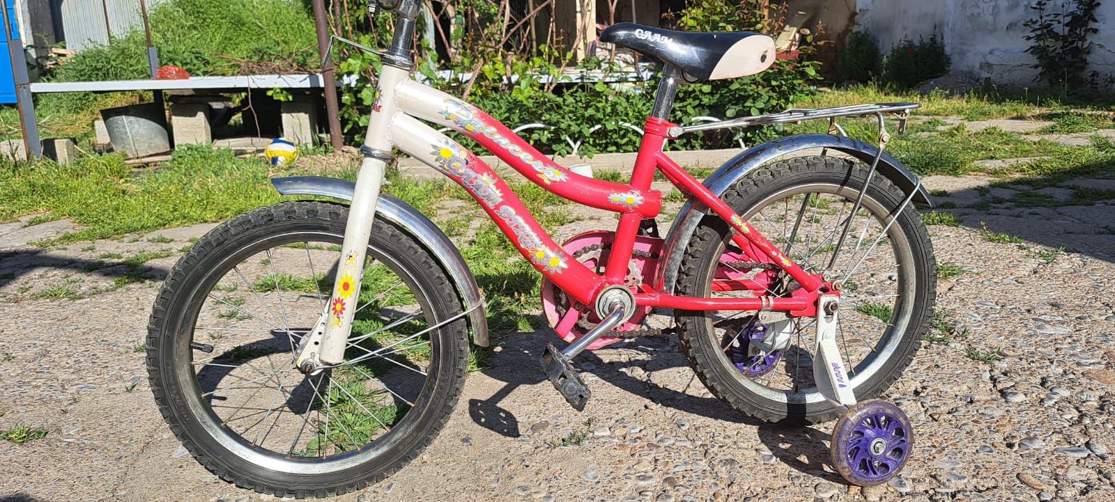 Велосипед Детский колёса Р16 в Идеальном состоянии находу