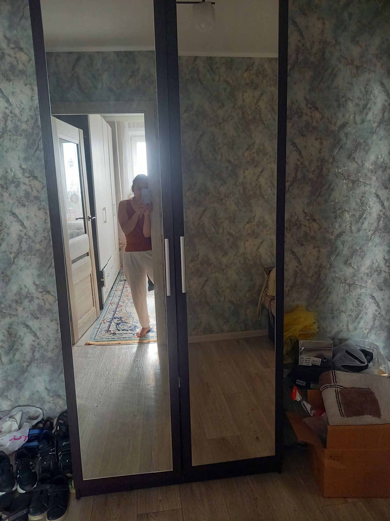 Продам шкаф в отличном состоянии