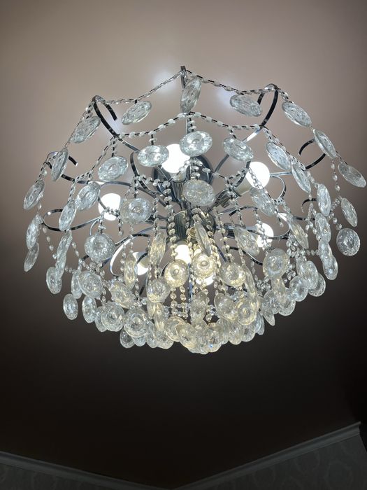 Люстра продам. Не дорого