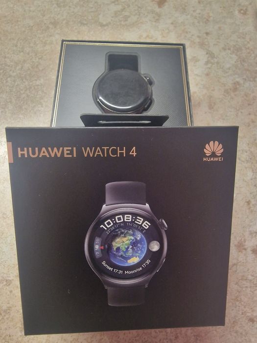 Смарт часовник Huawei watch 4