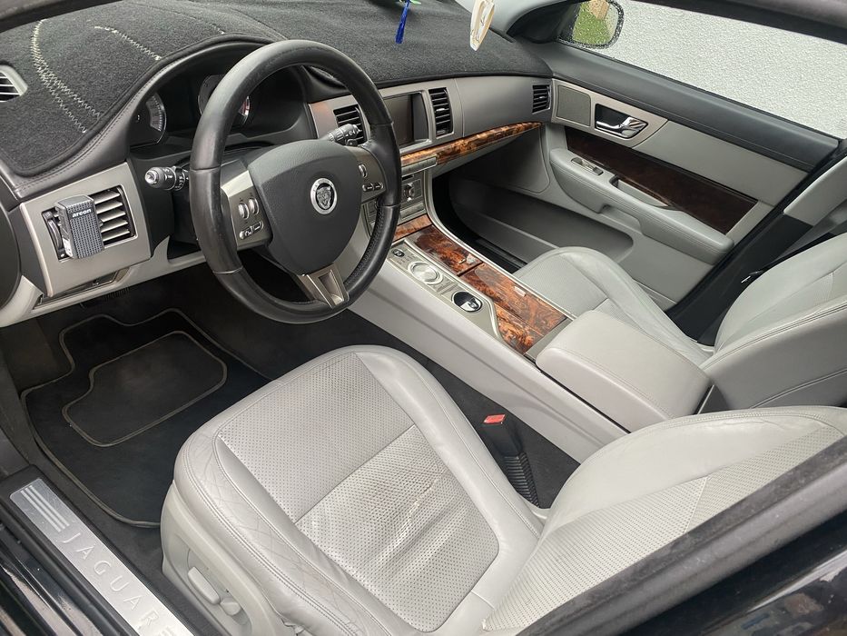 Jaguar xf 2.7 diesel v6 biturbo