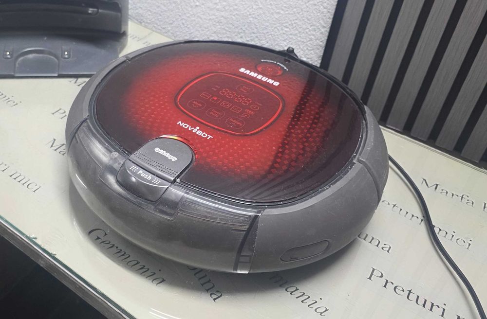 Robot aspirator smart wi-fi Samsung NaviBot SR8857