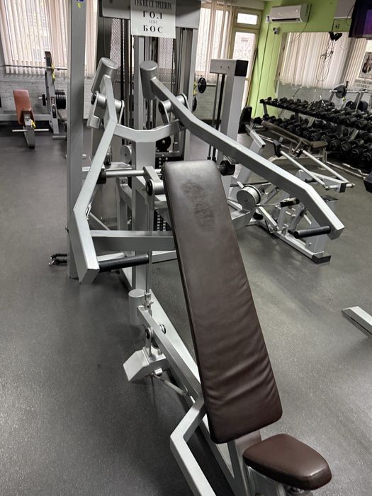 Машина за Горни Гърди HBP Germany,Chest press