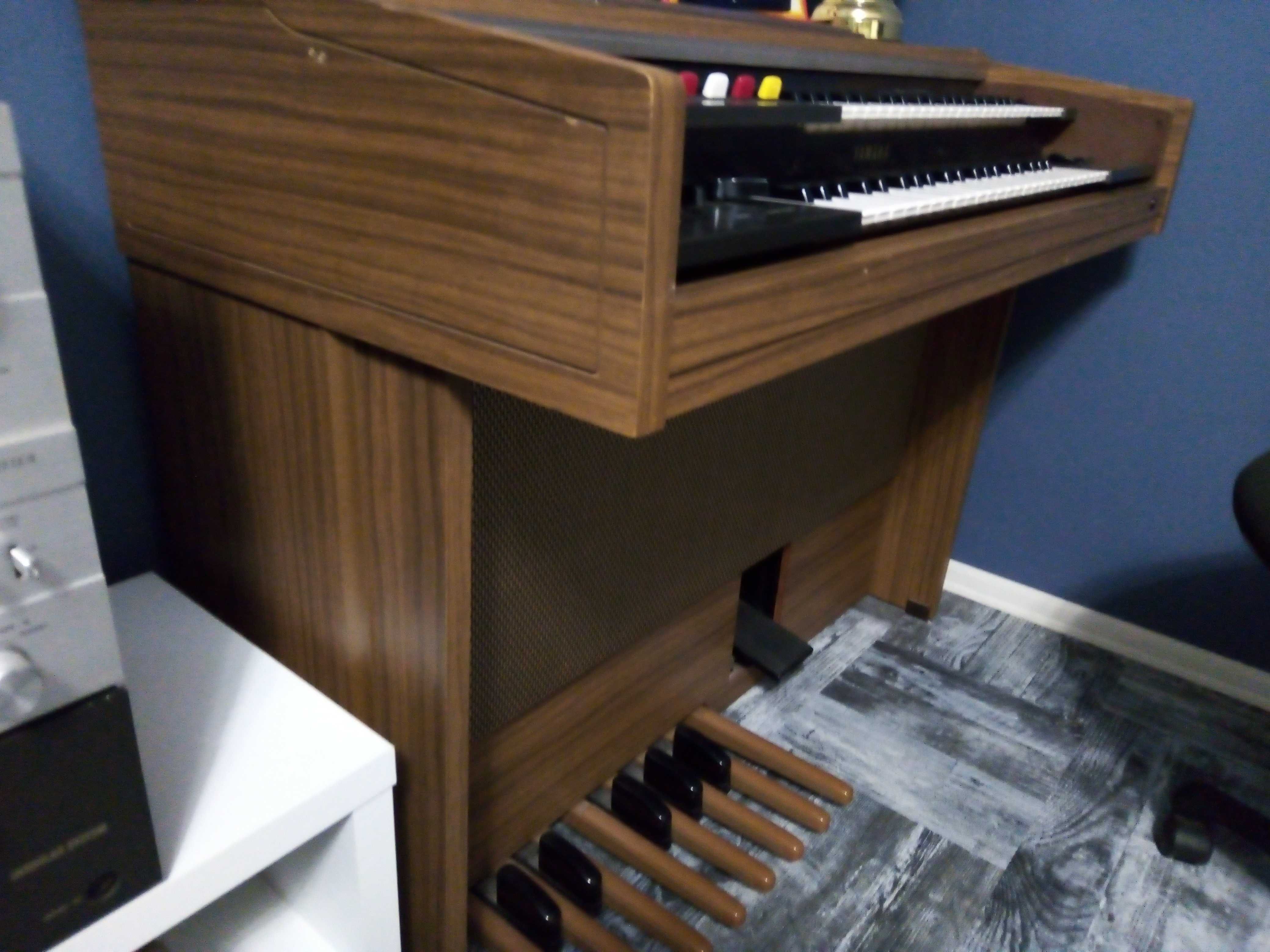 Yamaha пиано орган