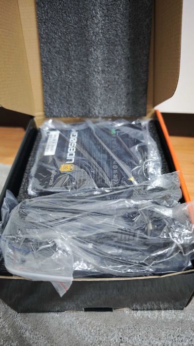 Sursa modulara GIGABYTE UD850GM80+GOLD 850W ATX black cu garantie 2029