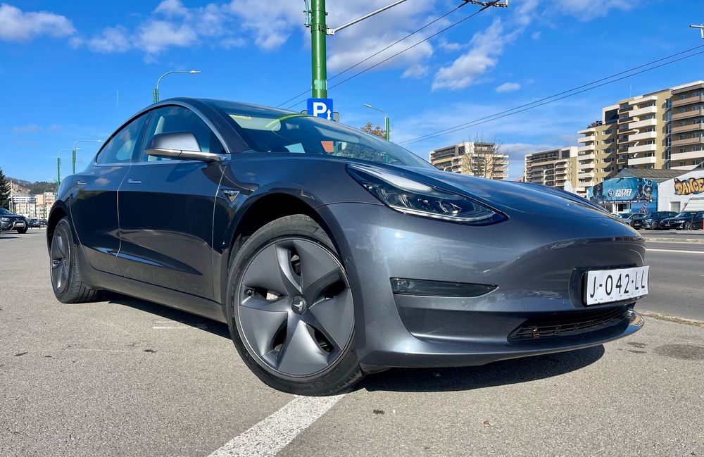 Tesla Model 3 Tesla Long Range Dual Motor FSD SOH 92%