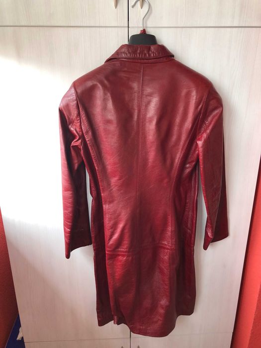 Манто от естествена висококачествена кожа